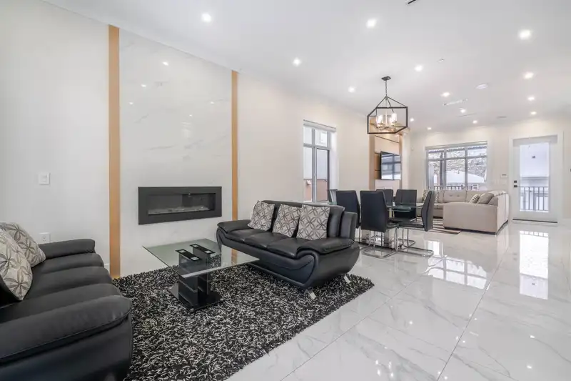 1 6358 WINDSOR STREET - photo 2 of 34