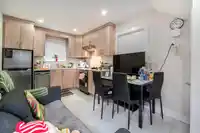 1 6358 WINDSOR STREET - thumbnail 8