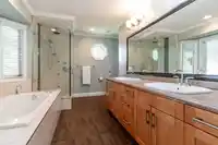 4017 213A STREET - thumbnail 19
