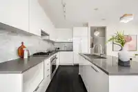 59 5510 ADMIRAL WAY - thumbnail 17