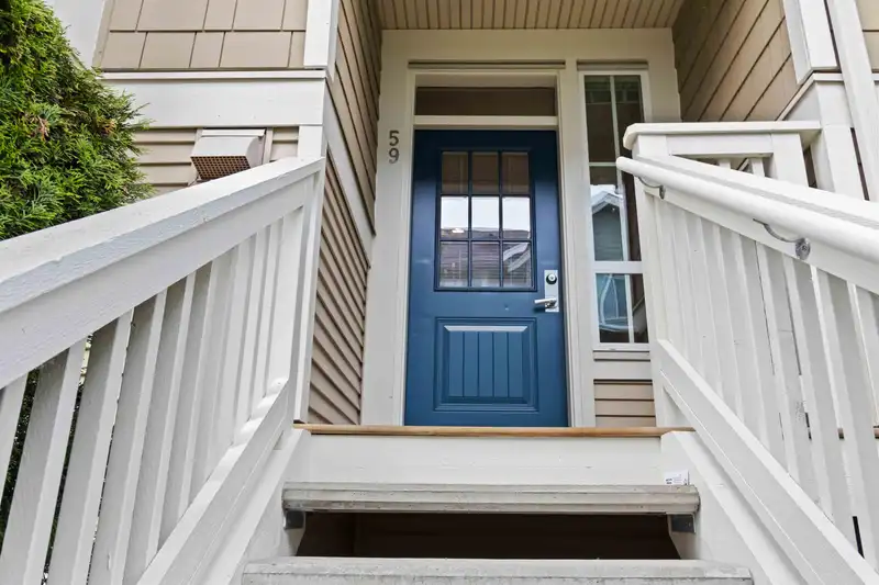 59 5510 ADMIRAL WAY - photo 3 of 36