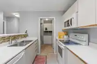 505 1750 MCKENZIE ROAD - thumbnail 9