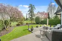 11 3300 157A STREET - thumbnail 9