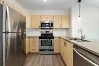 216 13555 GATEWAY DRIVE - thumbnail 15