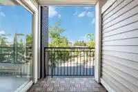 216 13555 GATEWAY DRIVE - thumbnail 26