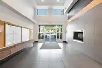 216 13555 GATEWAY DRIVE - thumbnail 5