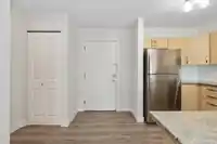 216 13555 GATEWAY DRIVE - thumbnail 6