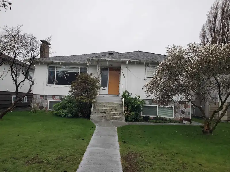 2662 E 49TH AVENUE - photo 1 of 1