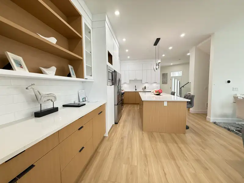 7679 197 STREET - photo 3 of 31