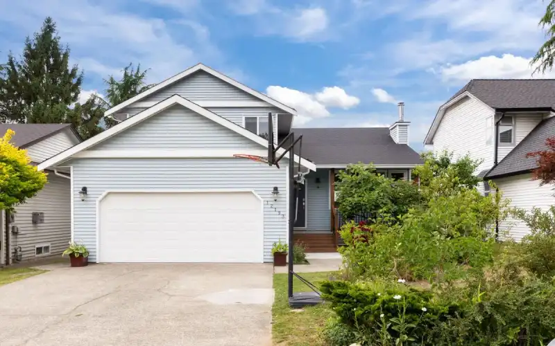 12193 MAKINSON STREET - photo 1 of 30