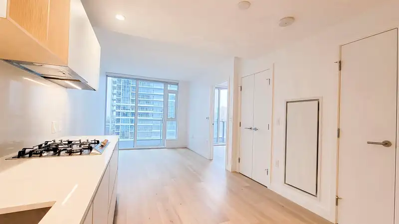 803 6000 MCKAY AVENUE - photo 2 of 39