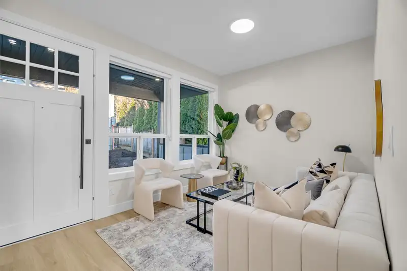 33064 4TH AVENUE - photo 4 of 40