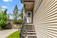 7 20831 70 AVENUE - thumbnail 3