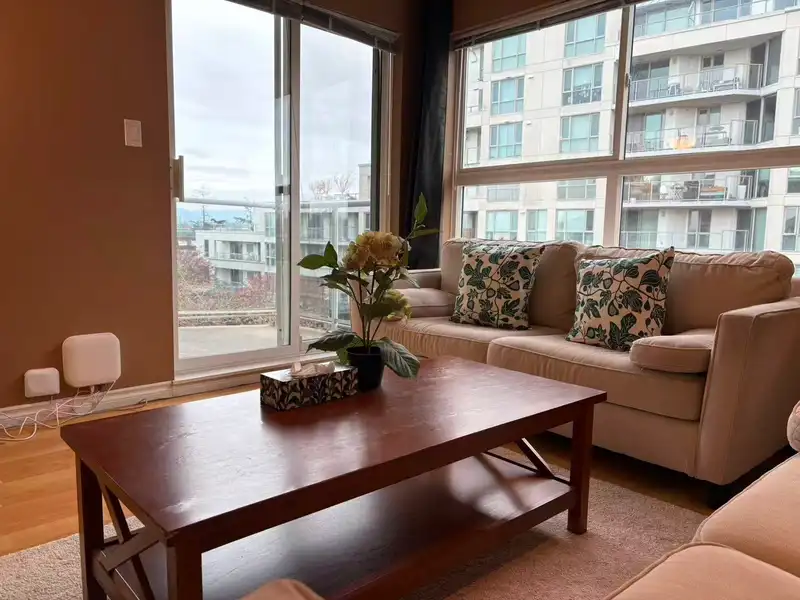 412 5880 DOVER CRESCENT - photo 2 of 12