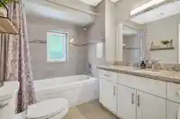 8759 213 STREET - thumbnail 29