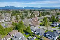8759 213 STREET - thumbnail 36