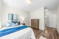 105 6688 BURLINGTON AVENUE - thumbnail 5