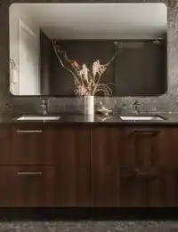208 2380 EMERY COURT - thumbnail 3