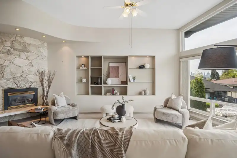 1770 GILES PLACE - photo 3 of 39