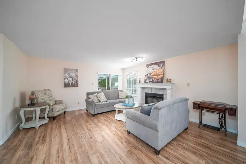 1269 MICHIGAN DRIVE - photo 3 of 36