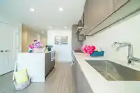 1605 2351 BETA AVENUE - thumbnail 17