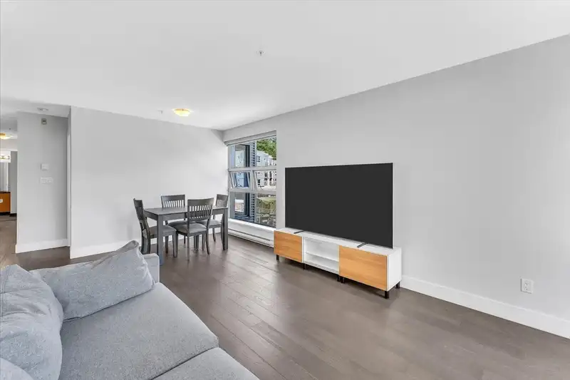 302 2680 ARBUTUS STREET - photo 4 of 24
