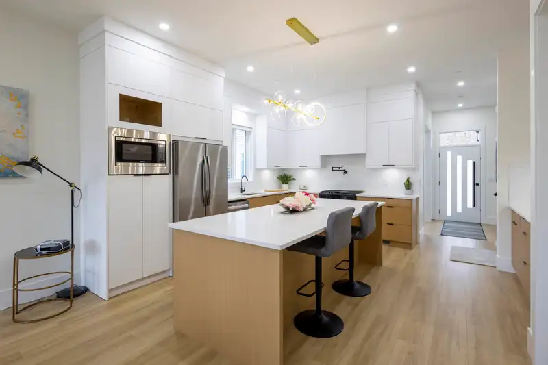 7759 197 STREET - photo 2 of 26