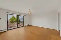 370 N KOOTENAY STREET - thumbnail 16