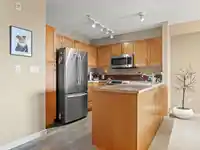 310 15621 MARINE DRIVE - thumbnail 8