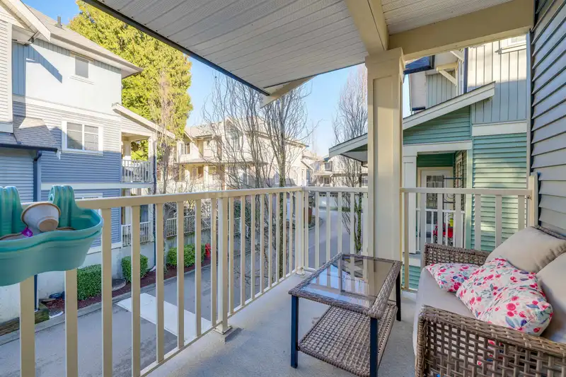 23 6575 192 STREET - photo 1 of 21