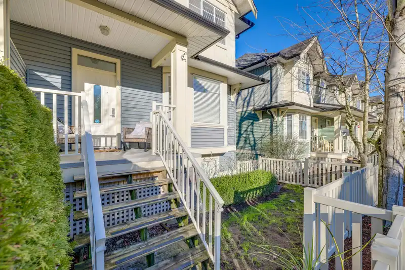 23 6575 192 STREET - photo 3 of 21
