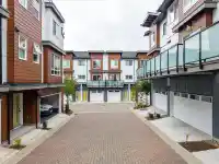 28 20155 84 AVENUE - thumbnail 4