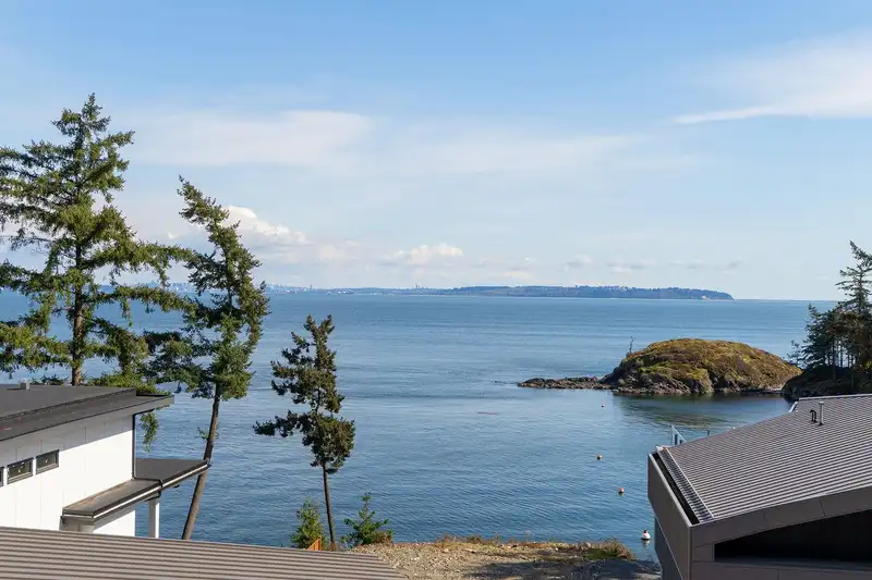 242 SHORE LANE - photo 3 of 40