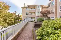 201 19721 64 AVENUE - thumbnail 25