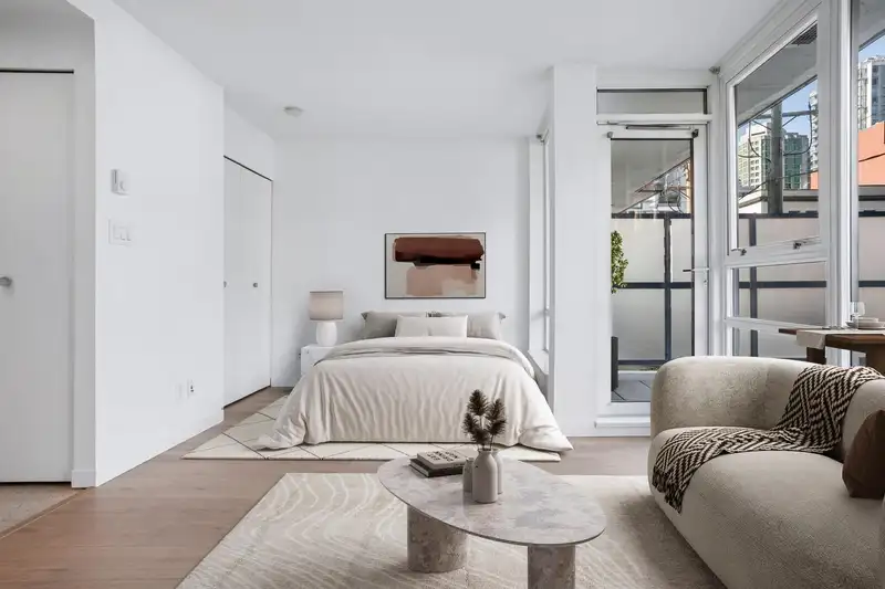 306 928 BEATTY STREET - photo 4 of 31