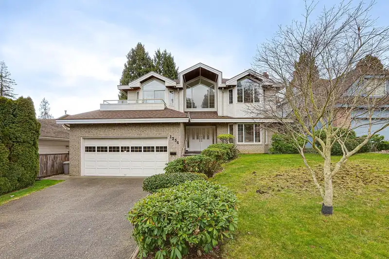 1254 PACIFIC DRIVE - photo 1 of 40