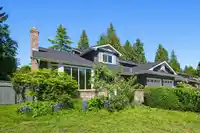1639 133A STREET - thumbnail 2