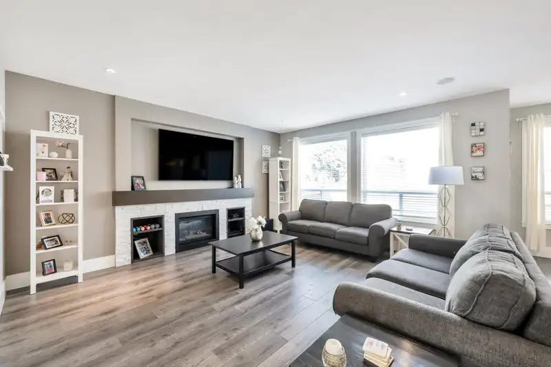 6046 145 STREET - photo 3 of 40