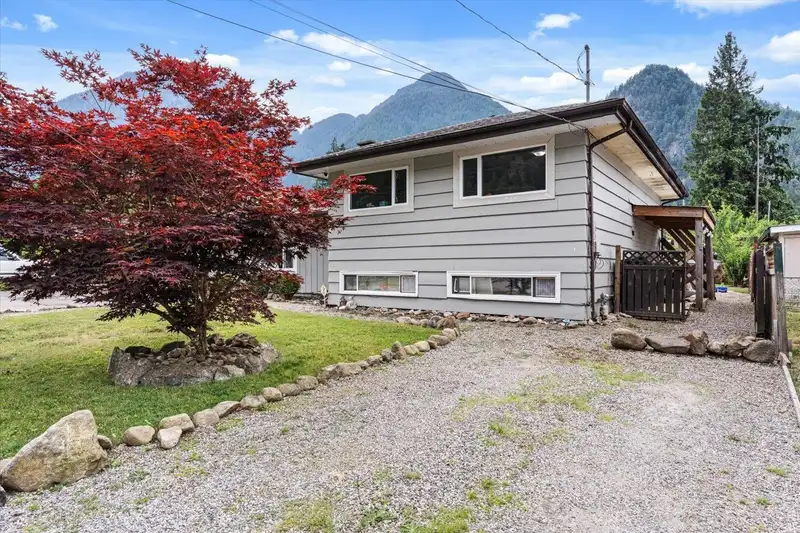 19865 PETER STREET - photo 3 of 40