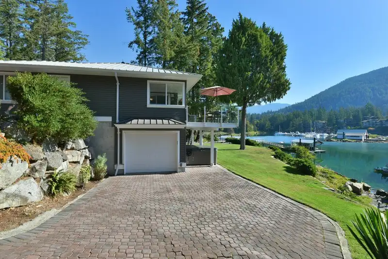 12828 GILDEN ROAD - photo 2 of 27