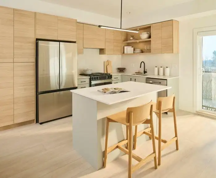 43 20335 70A AVENUE - photo 1 of 13