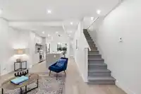 2 115 W QUEENS ROAD - thumbnail 12