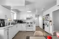 3186 E 28TH AVENUE - thumbnail 12