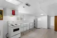 3186 E 28TH AVENUE - thumbnail 19