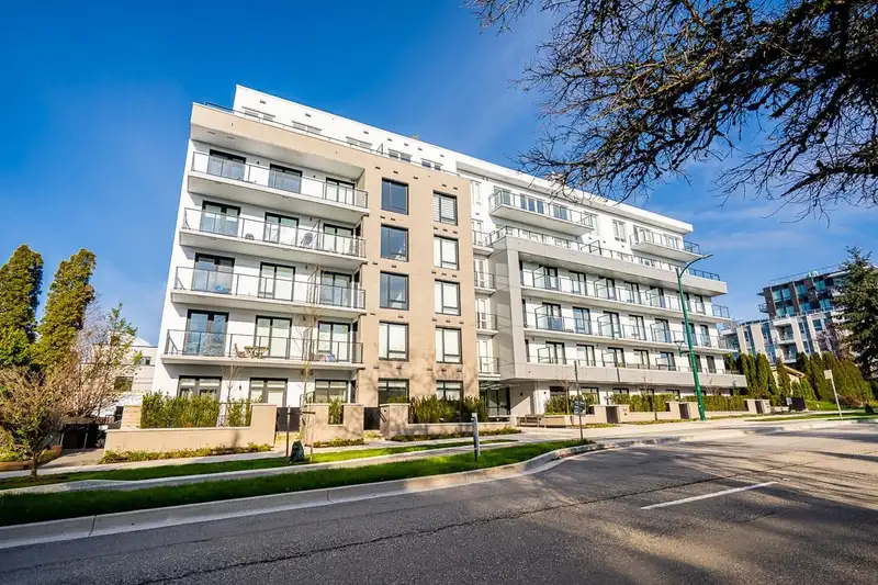 105 6859 CAMBIE STREET - photo 1 of 29