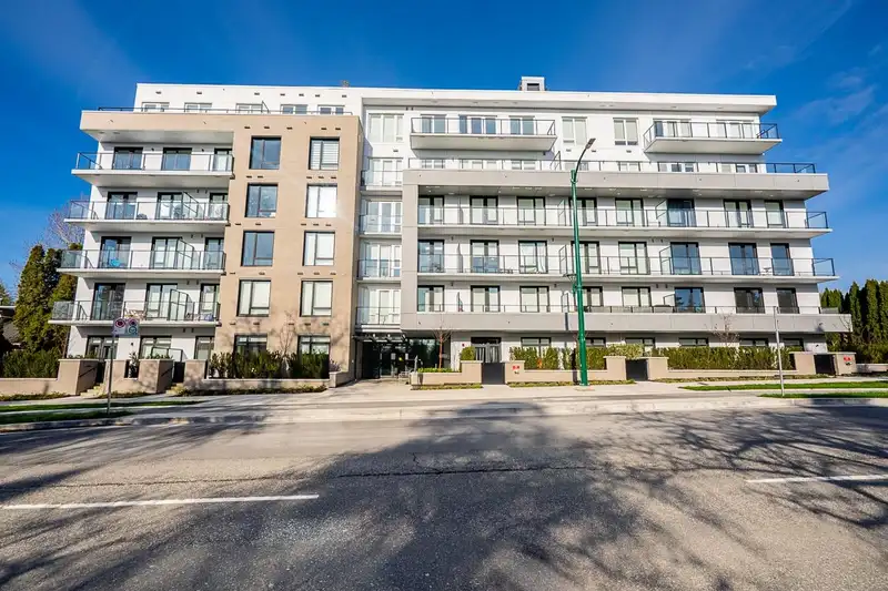 105 6859 CAMBIE STREET - photo 2 of 29
