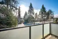 10 1731 PRAIRIE AVENUE - thumbnail 2