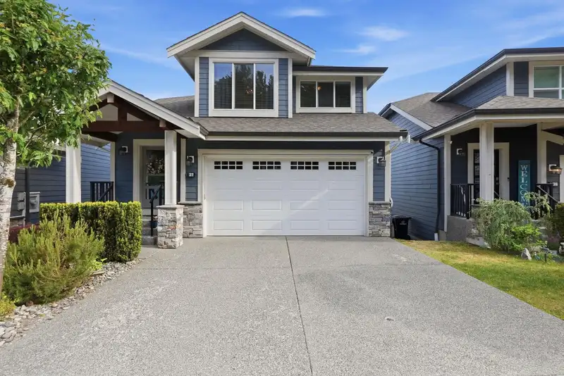 37 50634 LEDGESTONE PLACE - photo 1 of 40