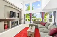 7037 178 STREET - thumbnail 4
