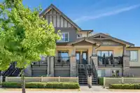 50 9525 204 STREET - thumbnail 1